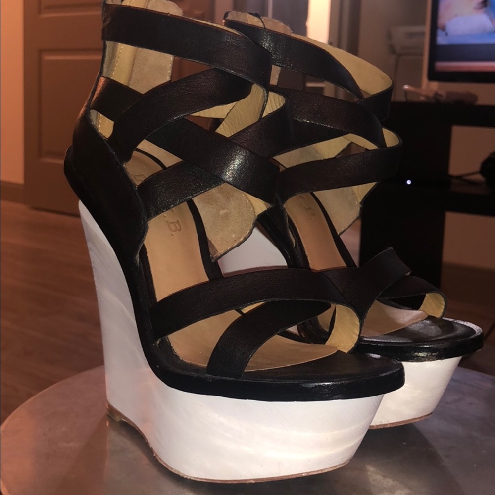 L.A.M.B. Platform Wedges size 5.5